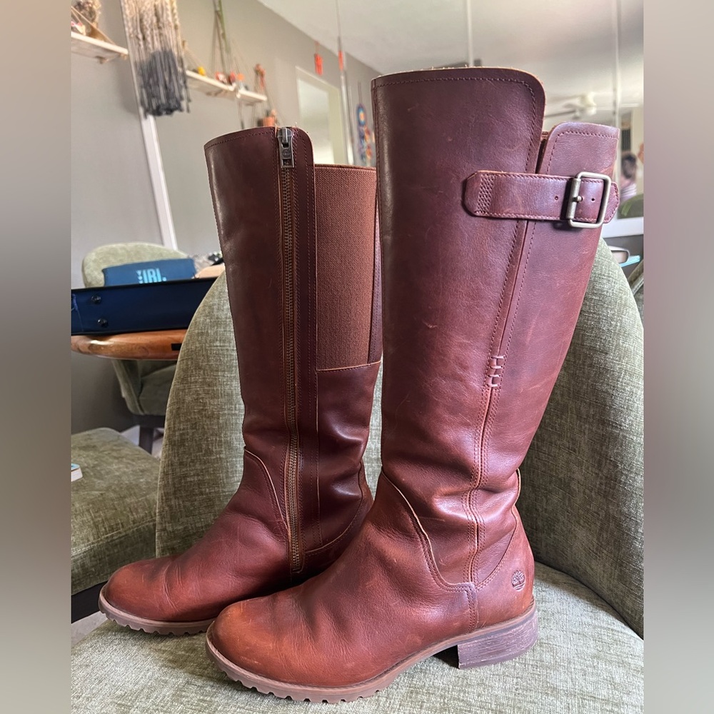 Timberland women’s boots size 8.5